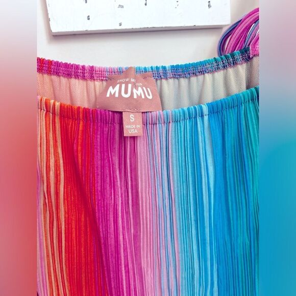 Show Me Your Mumu Sicily
Dress Ombre Pleated Knit Mini dress; Size Small - Picture 7 of 8